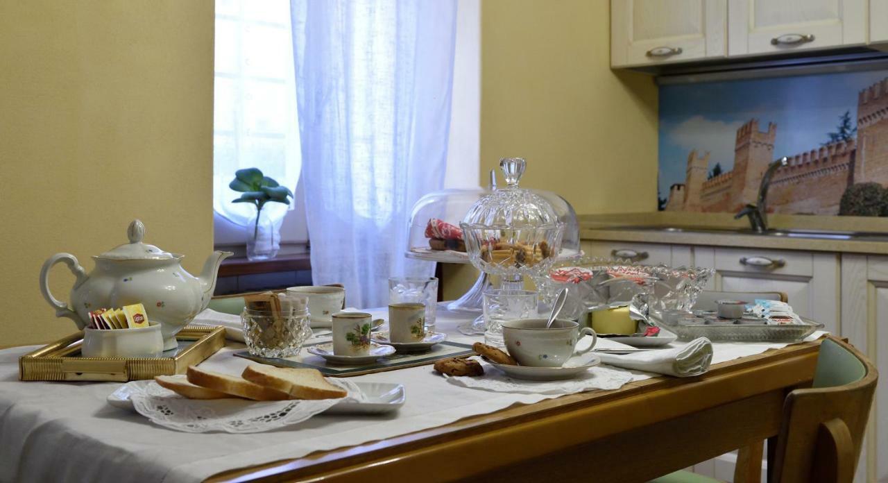 Villa Residenza Aurora à Gradara Extérieur photo